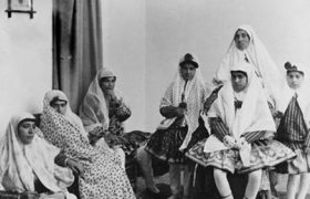 تاریخ‌نگاری قاجار در تاروپود نوشته‌های زنانه