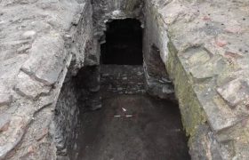 کشف تالار مخفی و تونل ۱۵۰۰ساله
