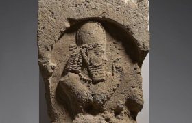 شاهزاده ساسانی احتمالاً از صخره‌ای در اقلیم کردستان عراق جدا شده است/نقش برجسته ساسانی متعلق به استان فارس نیست